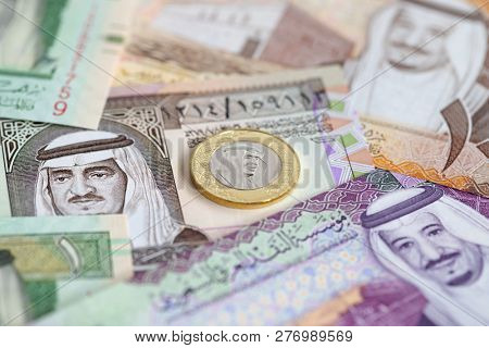 Collection of Saudi Arabia Riyal banknotes