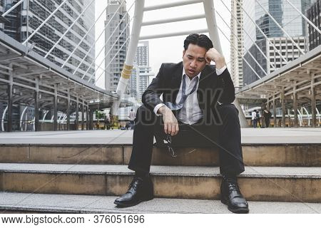 Unemployed Jobless People Crisis Who Recession, Stress And Lose Job. Despair Office People Feel Stre