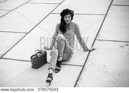 Young Woman In Modern French Style, Wear In Jeans And Jemper, Hat Beret. Casual Fashionable Style Fo