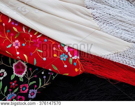 Sochi, Russia December 10, 2019: Three Spanish Shawls In White, Red And Black