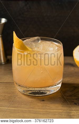 Refreshing Grapefruit Radler Ccoktail