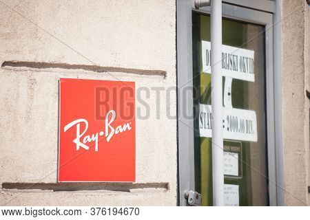 Belgrade, Serbia - April 27, 2020: Ray Ban Logo On Their Main Retailer In Belgrade. Ray Ban Is An It