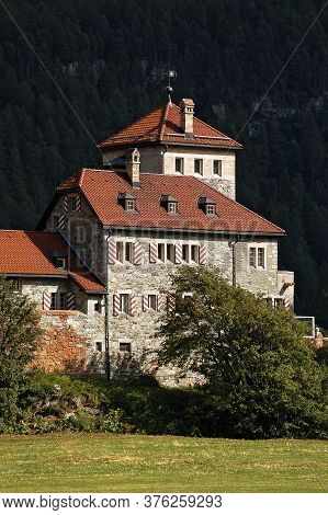Ancient Castle Crap Da Sass, On The Coast Of The Silvaplana Lake (silvaplanersee), Silvaplana Villag