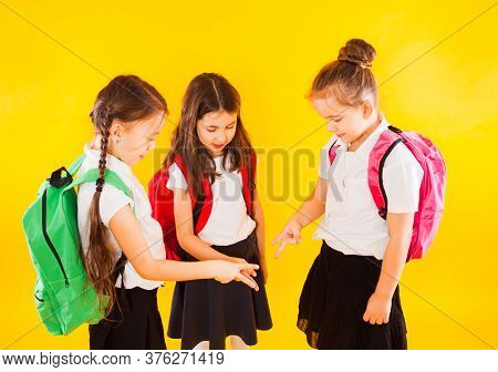 Popular And Simple Games For Schoolchildren During The Break