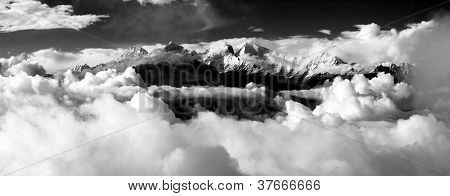 černé a bílé panoramatický pohled z langtang ganesh himal