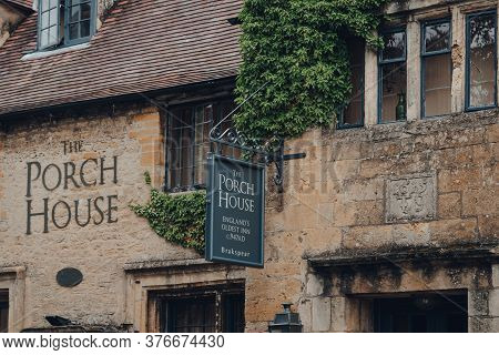 Stow-on-the-wold, Uk - July 6, 2020: Sign Outside The Porch House, The Oldest Inn And Pub In England