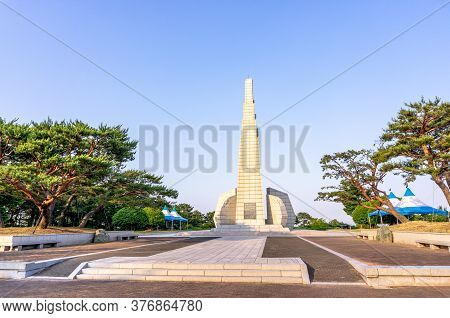 Geoje, South Korea - May 20, 2018 : The Monument Of Admiral Yi Sun-sin At Okpo Great Vitory Commemoa
