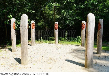 Virginia, U.s.a - July 1, 2020 - The Jamestown Settlement Totem Poles At Powhatan Indian Village