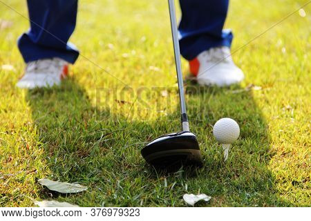 Blurred Golfers Are Playing Golf In The Evening Golf Course Golf Backglound In Thailand