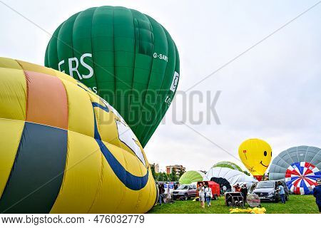 Igualada, Barcelona, July 07 De 2022. 26th European Balloons Festival. Concentration Of Hot Air Ball