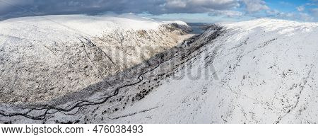 The Snow Covered Glenveagh Mountains And Glen In County Donegal - Republic Of Ireland