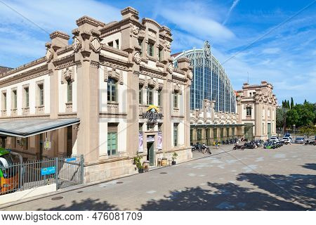 Barcelona, Spain - June 08 2018: The Estació Del Nord Or Estación Del Norte, Is A Former Railway Sta