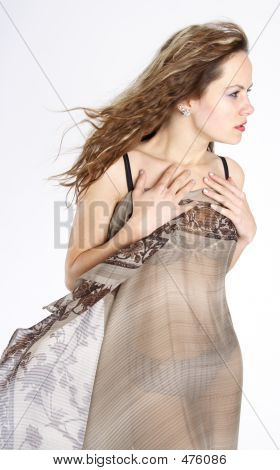 Brunette Beauty No.9