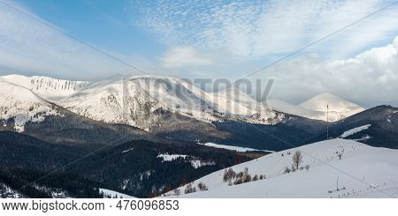 Morning Winter Snow Covered Scenery Picturesque Alp Mountain Ridge (ukraine, Carpathian Mountains, C