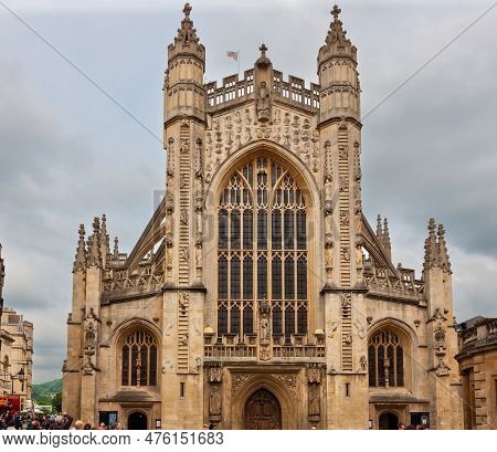 Bath, United Kingdom - May 8, 2011 : Bath Abbey, Side View Of Old Medieval Church In The Historic To