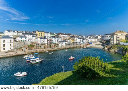 Tapia De Casariego, April 18, 2023. View Of The Village Of Tapia De Casariego, In Asturias, Spain.
