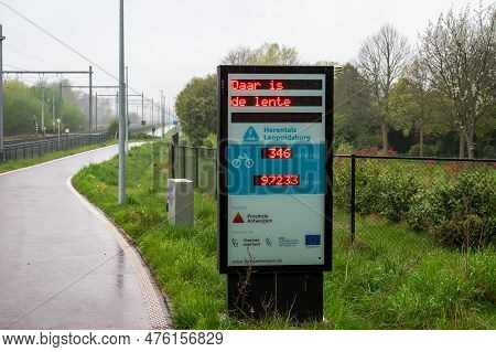 Geel, Flanders, Belgium - April 22, 2023 - Sign And Counter Of The F 1050 Fast Cycling Trail In The 