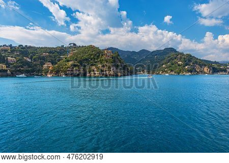 Coast Of The Famous Village Of Portofino, With The Bay Of Paraggi And Santa Margherita Ligure Town.l