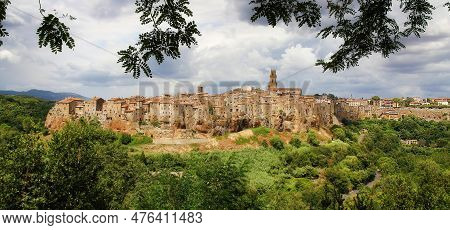 Panorama Of The Beautiful Old Village Of Pitigliano, Tuscany