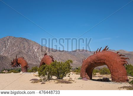 Borrego Springs, Ca, Usa - April 24, 2023: Brown Rusted Metal Prehistoric Giant Snake Dinosaur Statu