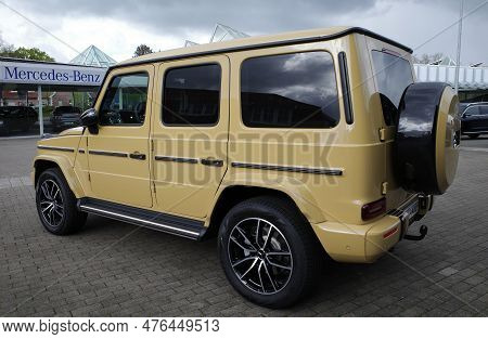 Itterbeck, Germany March 12 2023 A  Mercedes  Jeep Stands In Front Of The Mercedes Dealer. It's A Me