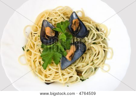 Spaghetti z małżami
