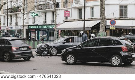 Paris, France - Jan 30, 2018: Car Accident On Paris Street Between Luxury Limousine Lancia Thesis An