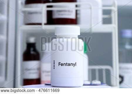 Fentanyl Pill In White Bottle, Pill Stock, Medical Or Pharmacy Concept