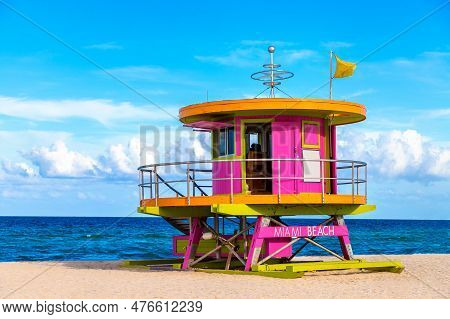 Lifeguard Tower In Miami Beach, South Beach In A Sunny Day, Florida