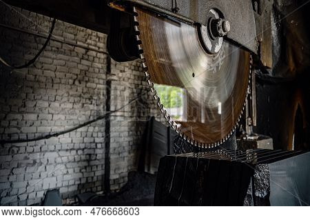 Saw For Cutting Granite. Large Cutter Cuts Granite. Stone Processing Machine. Stone Cutting At The F