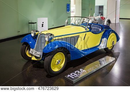 Munich, Germany - July 08, 2021: A 1939 Bmw 315 Or 315-1 Sport Roadster Car In Bmw Museum. It Is An 