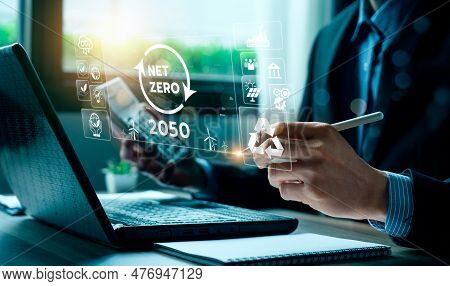 Net Zero By 2050. Carbon Neutral. Net Zero Greenhouse Gas Emissions Target.climate Neutral Long Term