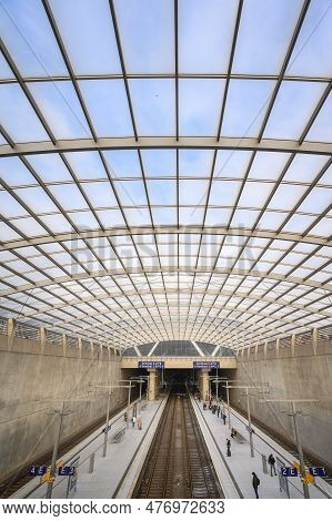 Cologne, Germany - 27. January 2023: Interioer Of The Modern Trainstation Of The Airport Cologne And