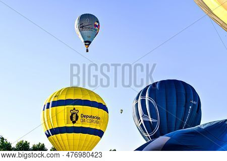 Igualada, Barcelona, July 07 De 2022. 26th European Balloons Festival. Concentration Of Hot Air Ball