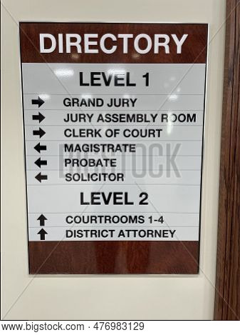 Waynesboro, Ga Usa - 03 16 23: Burke County Courthouse Interior Directory Sign