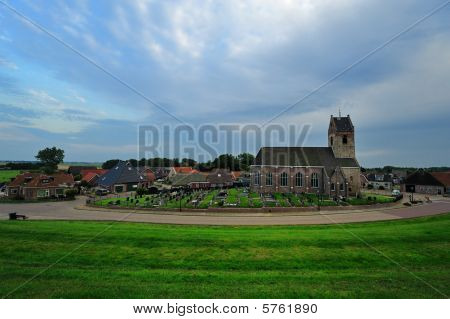 หมู่บ้านเล็ก ๆ เรียกว่า Wierum, Friesland เนเธอร์แลนด์