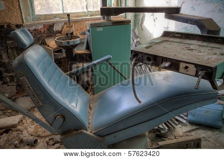 Dentist Chair