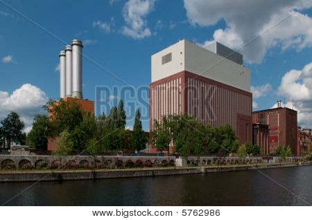 Power station