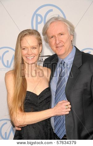 Suzy Amis and James Cameron at the 21st Annual PGA Awards, Hollywood Palladium, Hollywood, CA. 01-24-10