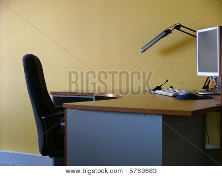 Pusty stacji roboczej