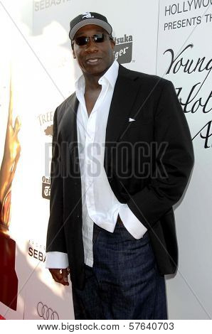 Michael Clarke Duncan at Hollywood Life's 11th Annual Young Hollywood Awards. The Eli and Edythe Broad Stage, Santa Monica, CA. 06-07-09