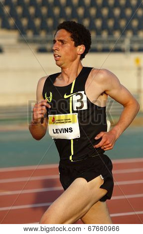 Track Run Athlete Cam Levins