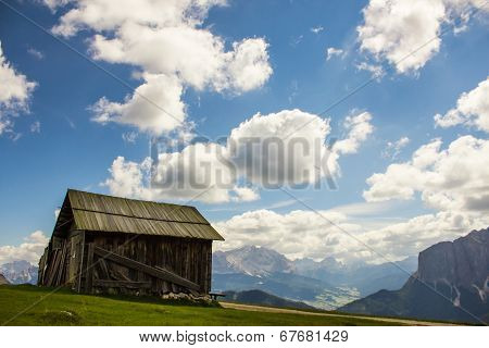 Alpine Hut In Alta Badia