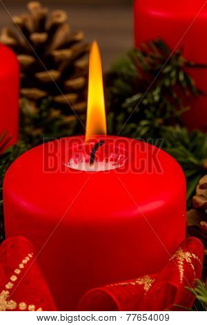 an advent wreath for christmas ensures romatinsche mood in the silent advent.