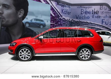 NEW YORK - APRIL 1: Volkswagen exhibit Volkswagen Golf Sport wagen alltrack at the 2015 New York International Auto Show during Press day, public show is running from April 3-12, 2015 in New York, NY.