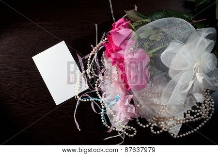 Note And Roses