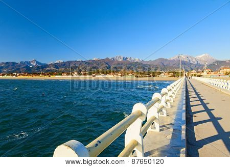 Forte Dei Marmi Pier View