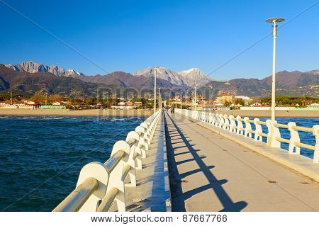 Forte Dei Marmi Pier View