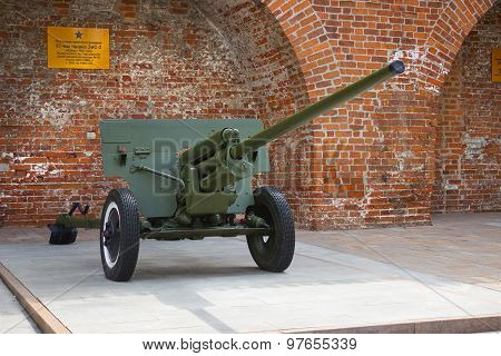 Anti-tank 57-mm Gun Zis-2 During The Second World War Outdoor Exhibition In N.novgorod