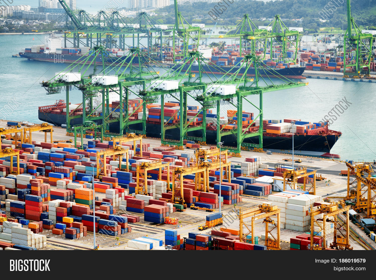 View Container Image & Photo (Free Trial) | Bigstock